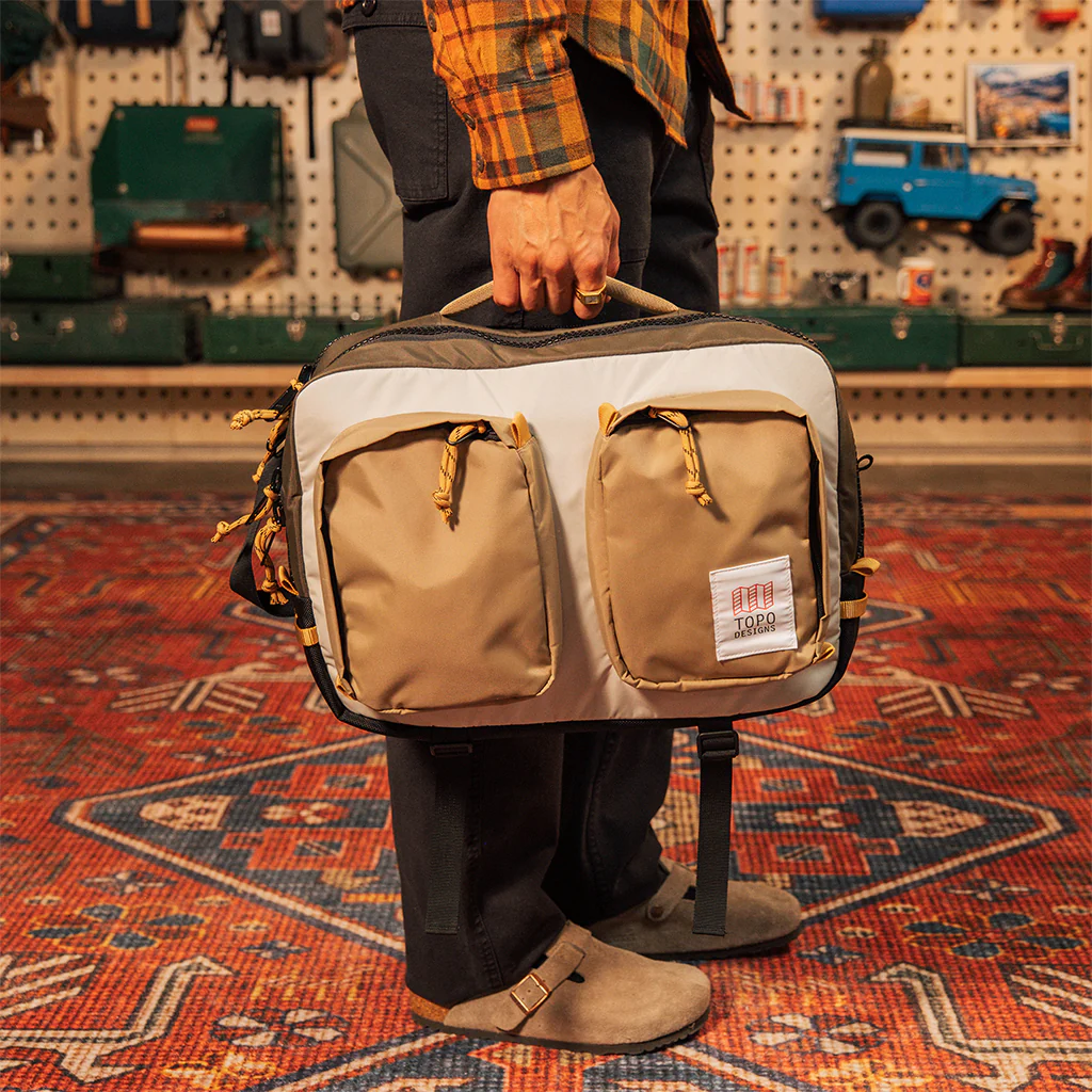 Global Briefcase - Image 22