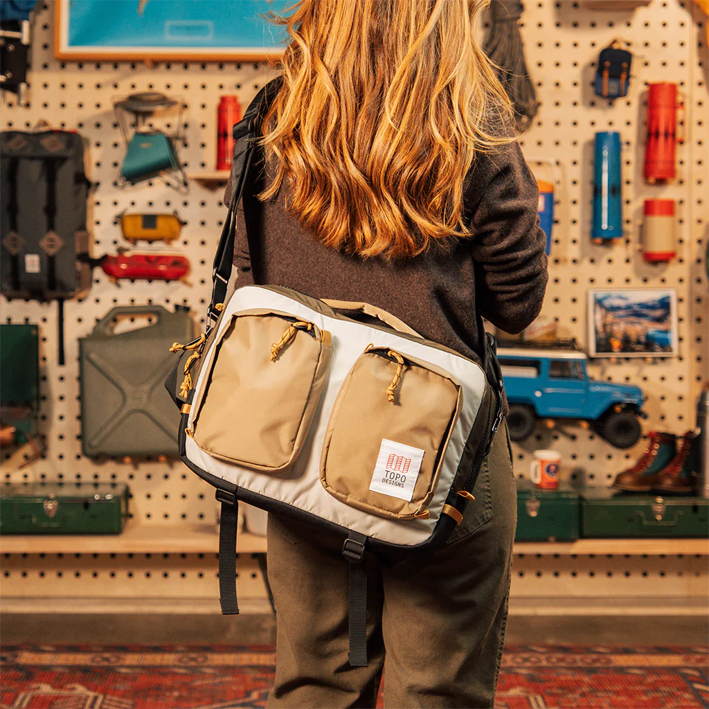 Global Briefcase - Image 24