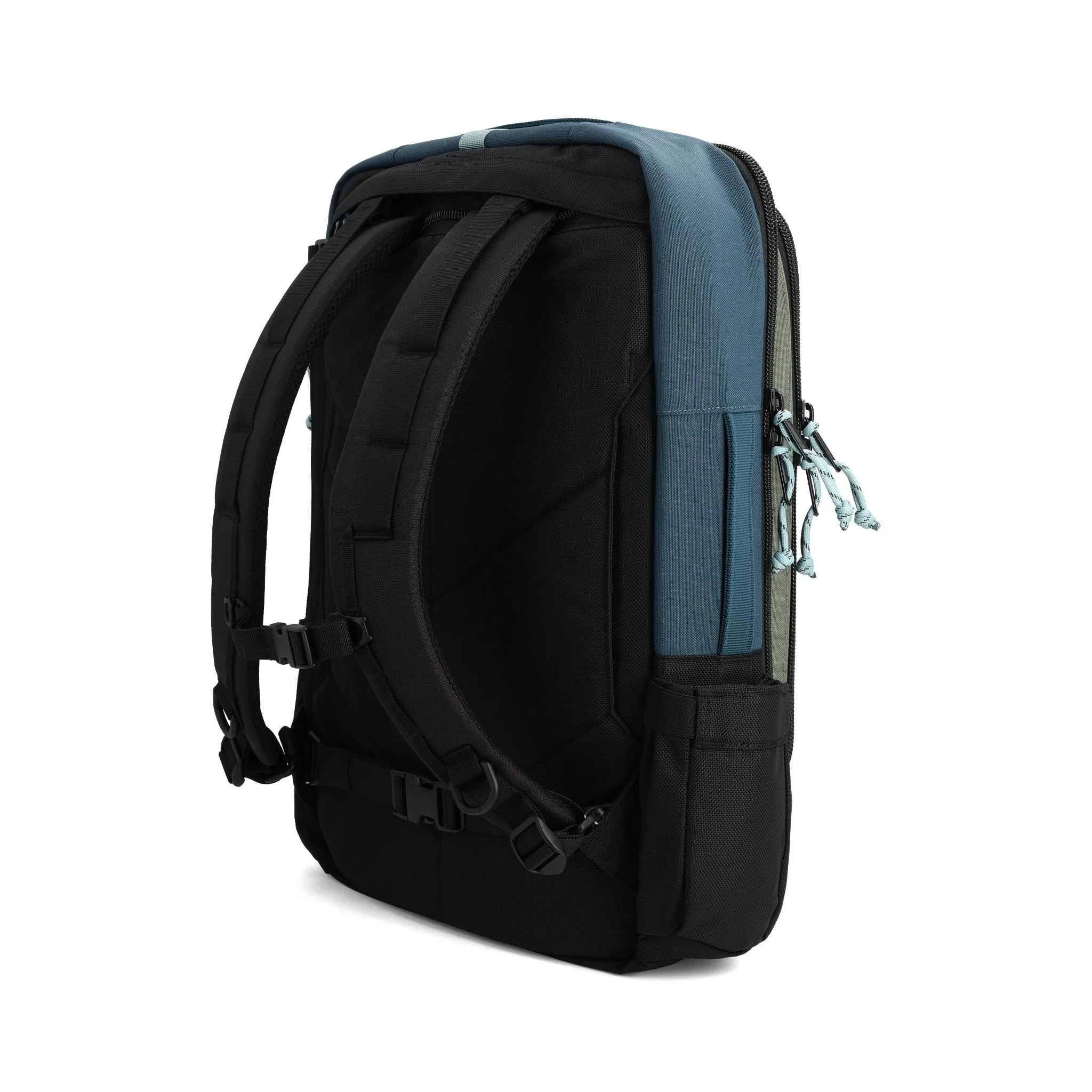 Global Travel Bag 30L - Image 34